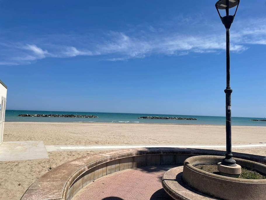 Appartamento Relax- 7 Posti A Pochi Passi Dal Mare Porto San Giorgio Esterno foto